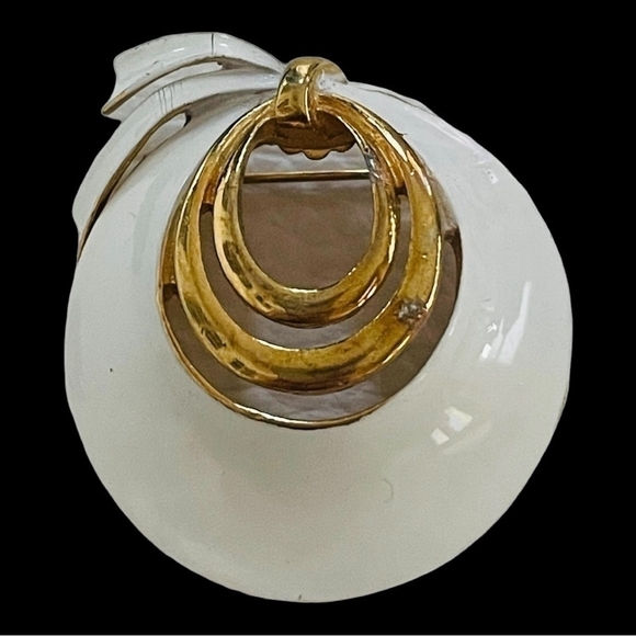 Rare Vintage White Gold Enamel Circle Brooch Women Gold-Tone Pin Brooch Jewelry - Picture 2 of 5